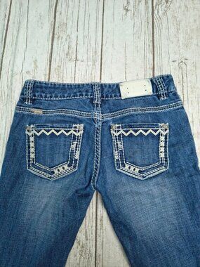 Rock and Roll Cowgirl Y2K Blue Jeans White Embroidered Pockets Ultra Low Rise 27